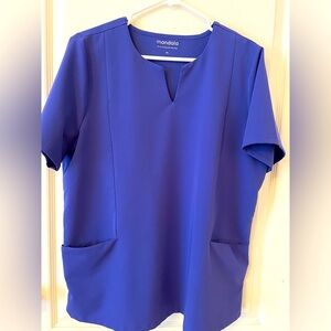 Mandala Scrub top  XL